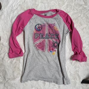 Old navy raglan longsleeve tee